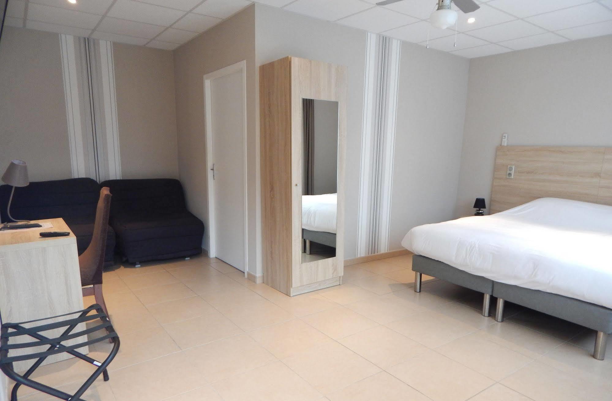 The Originals Boutique, Hotel Lakeside, Biscarrosse , Lac Parentis-en-Born Eksteriør bilde